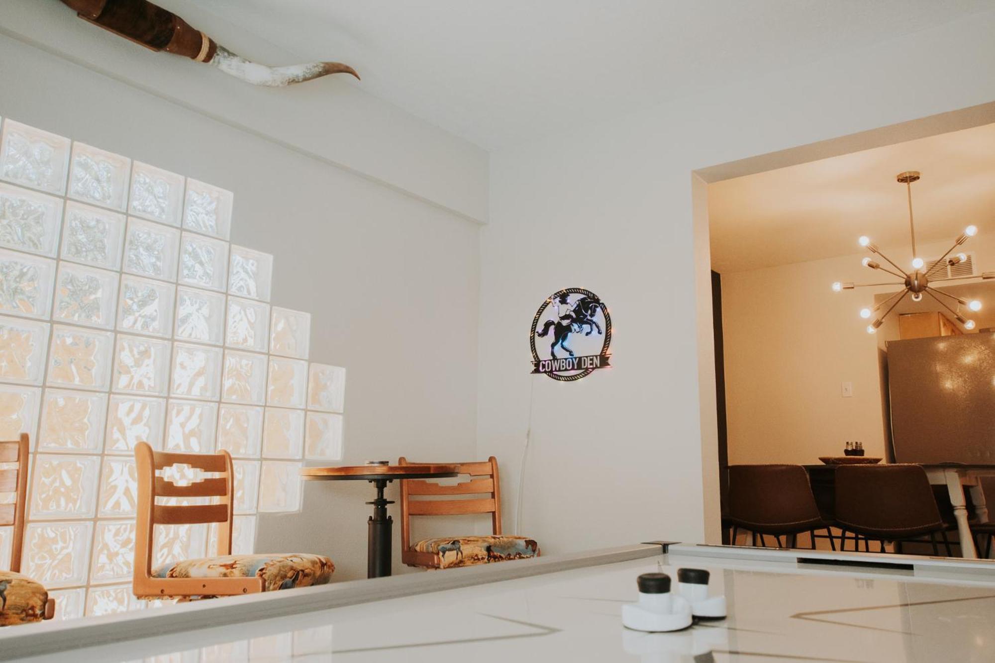 Cowboy Den-Hot Tub-Game Room-Pet Friendly-No Pet Fees! Albuquerque Exterior photo